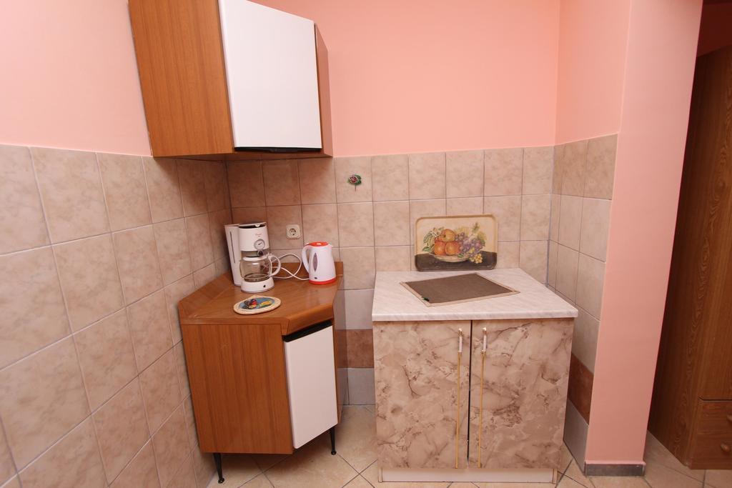 Apartments Grace ロヴィニ エクステリア 写真