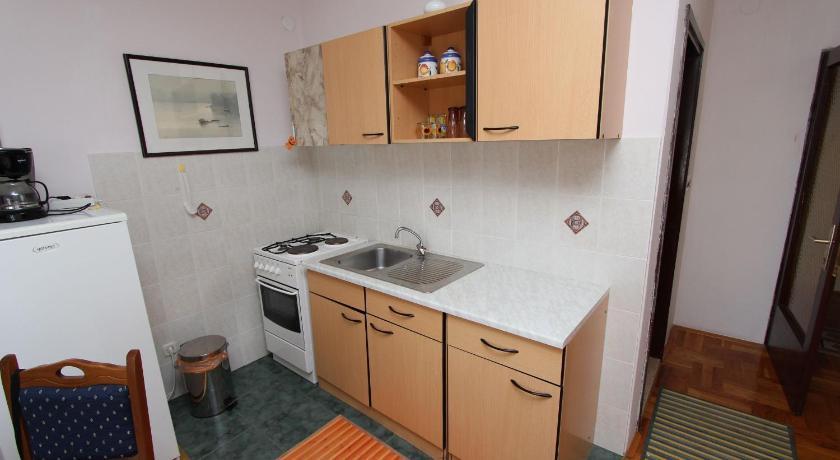 Apartments Grace ロヴィニ 部屋 写真